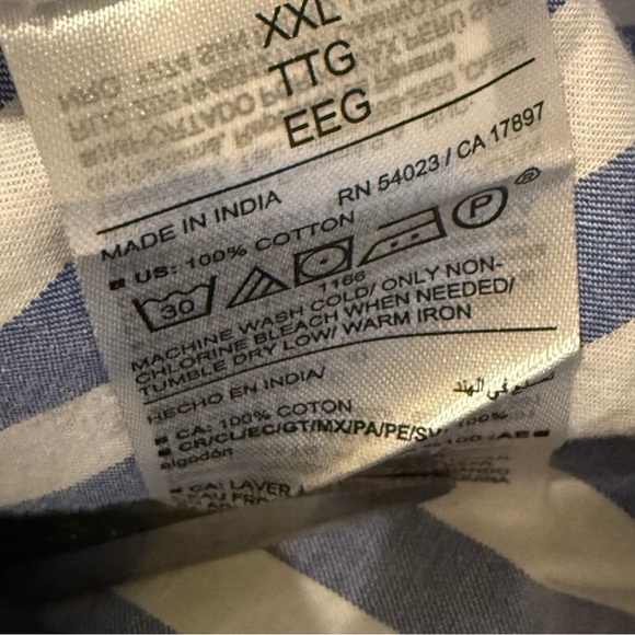 NWT Old Navy Cami Crop Top Blue and White Striped Women's
XXL - Picture 7 of 8